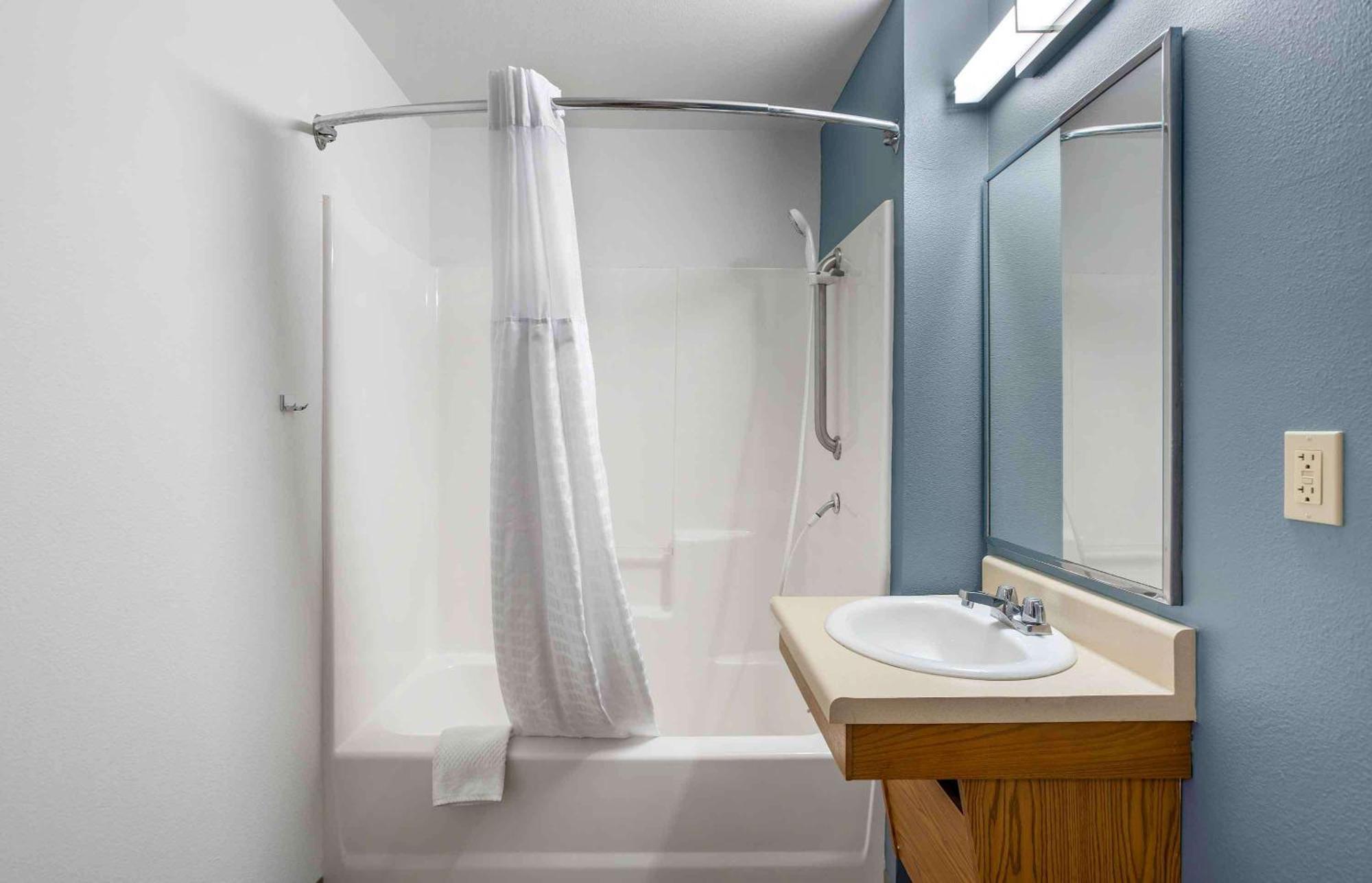 Extended Stay America Select Suites - Louisville - Airport Extérieur photo