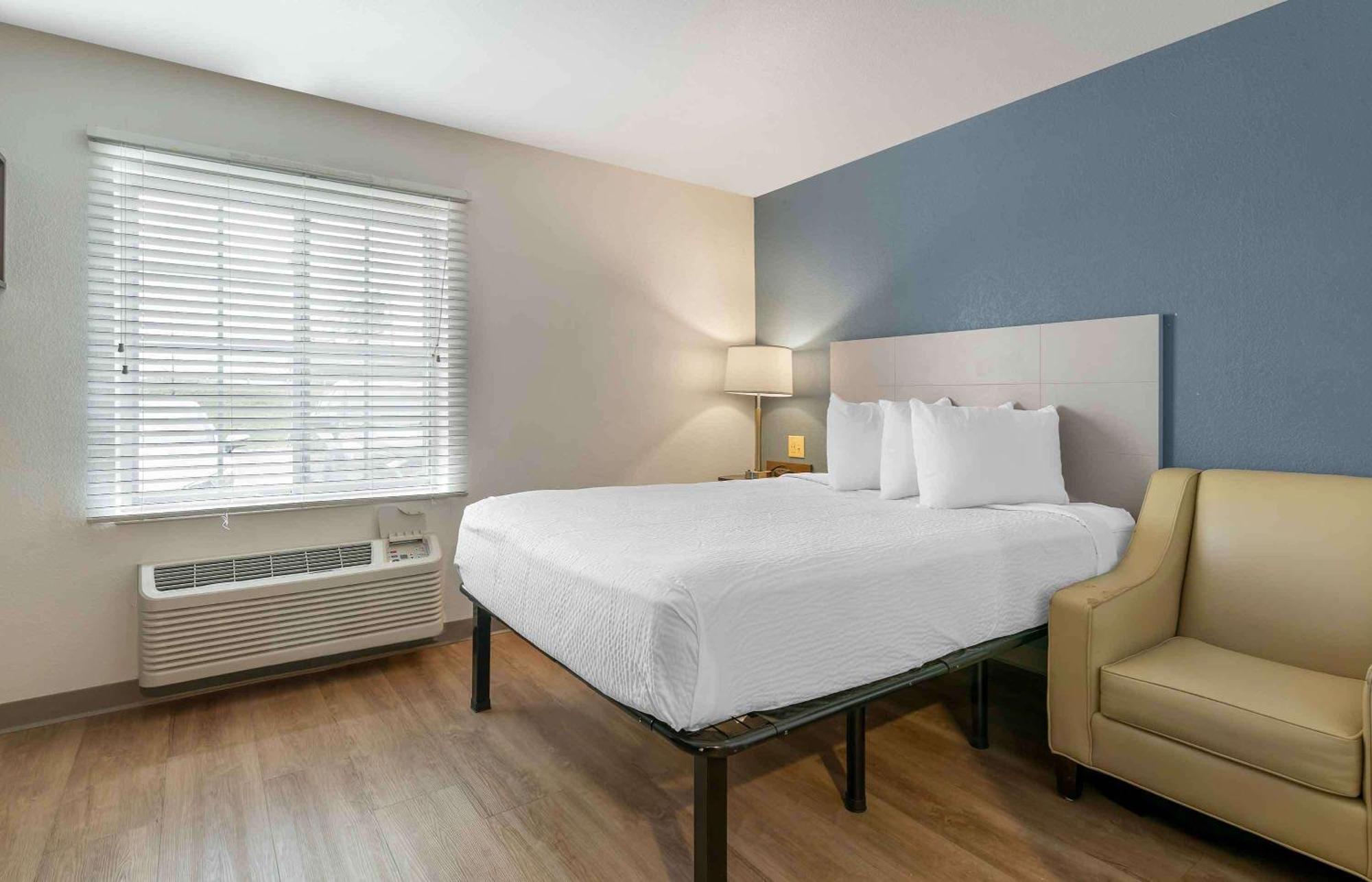 Extended Stay America Select Suites - Louisville - Airport Extérieur photo